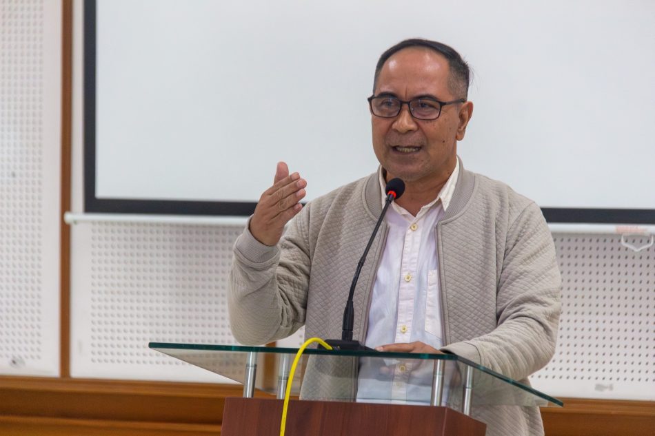 Kuliah Umum FISIP EKSPLORASI IDE MENUJU KREASI FAKTA