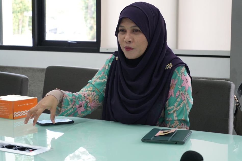 Kunjungan Prof. Madya Dr. Ezarina  Zakaria ke FISIP Universitas Widyatama