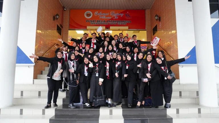 Gambar 1. Kegiatan Delegasi IYIS (Haria Saputry Wahyuni)